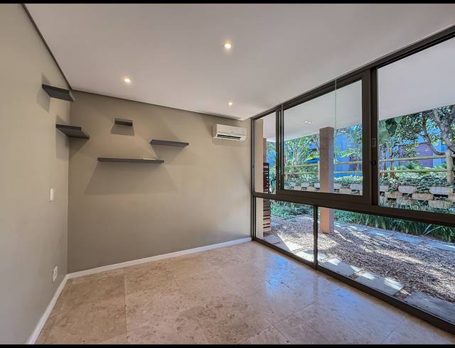 3 BEDROOM APARTMENT FOR SALE IN ZIMBALI ESTATE
